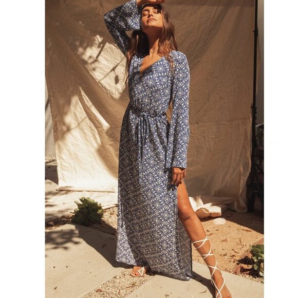 Lulus Dresses & Skirts - Lulus Women's Mandala Daydream Blue Print High Slits Maxi Dress - L